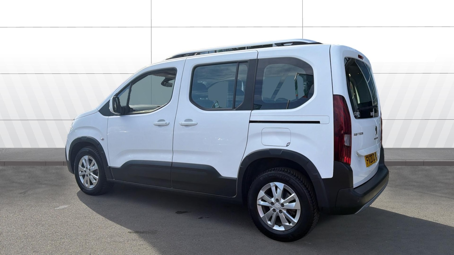 Used Peugeot Rifter 2020 for sale - 77728959: Photo 2