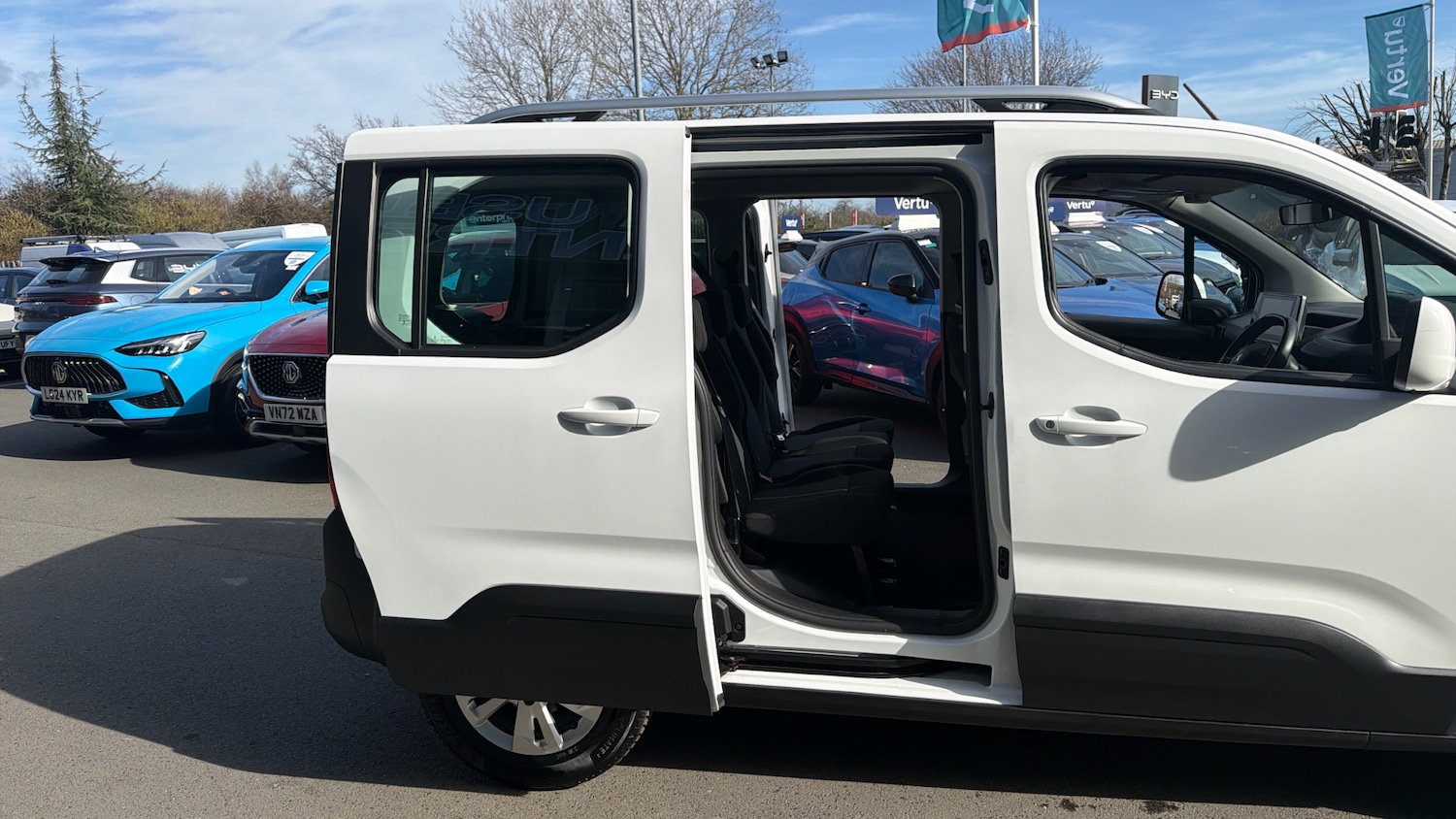 Used Peugeot Rifter 2020 for sale - 77728959: Photo 27