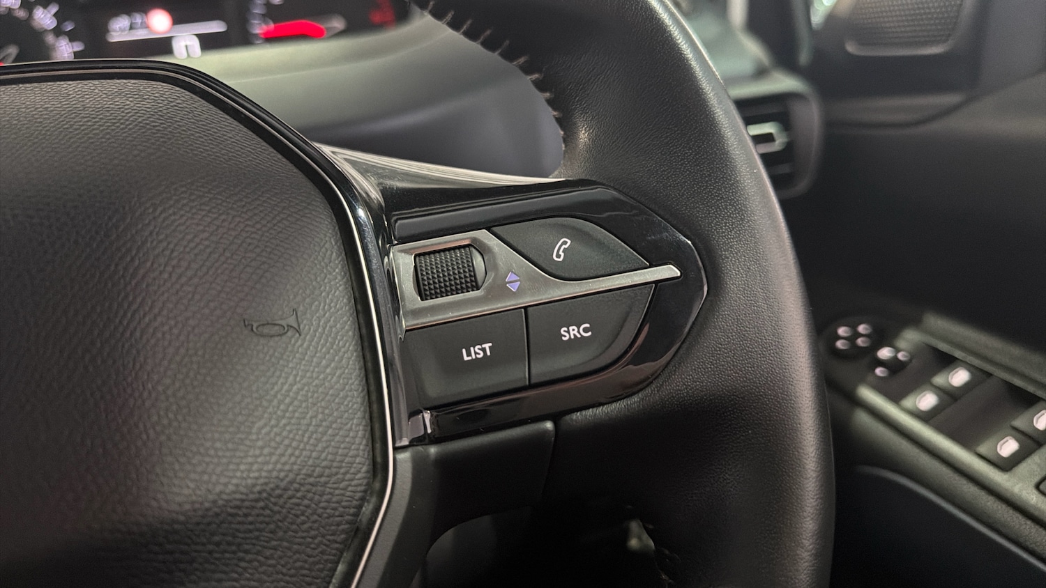 Used Peugeot Rifter 2020 for sale - 77728959: Photo 31