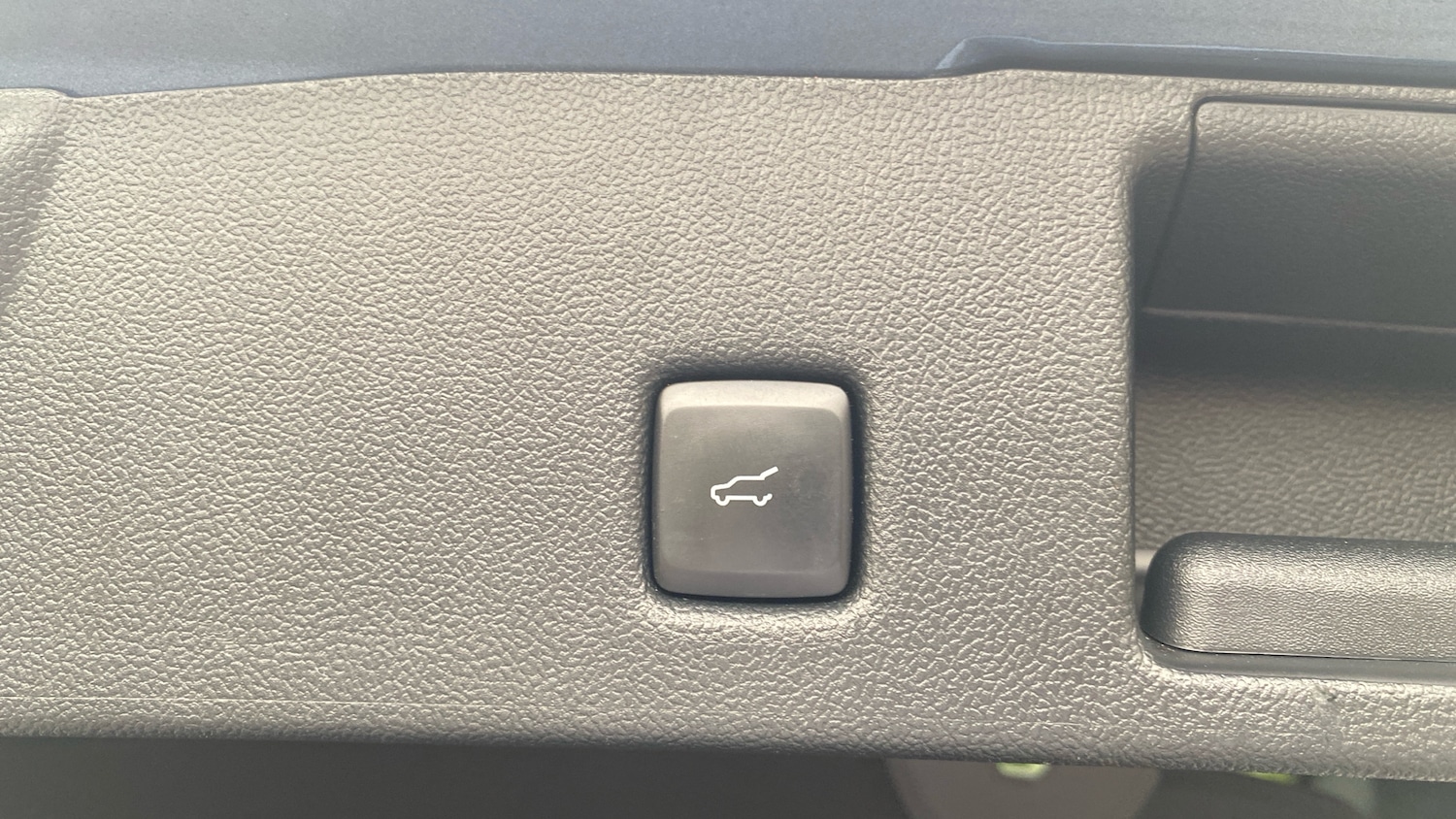 Used Ford Kuga 2022 for sale - 76467941: Photo 21