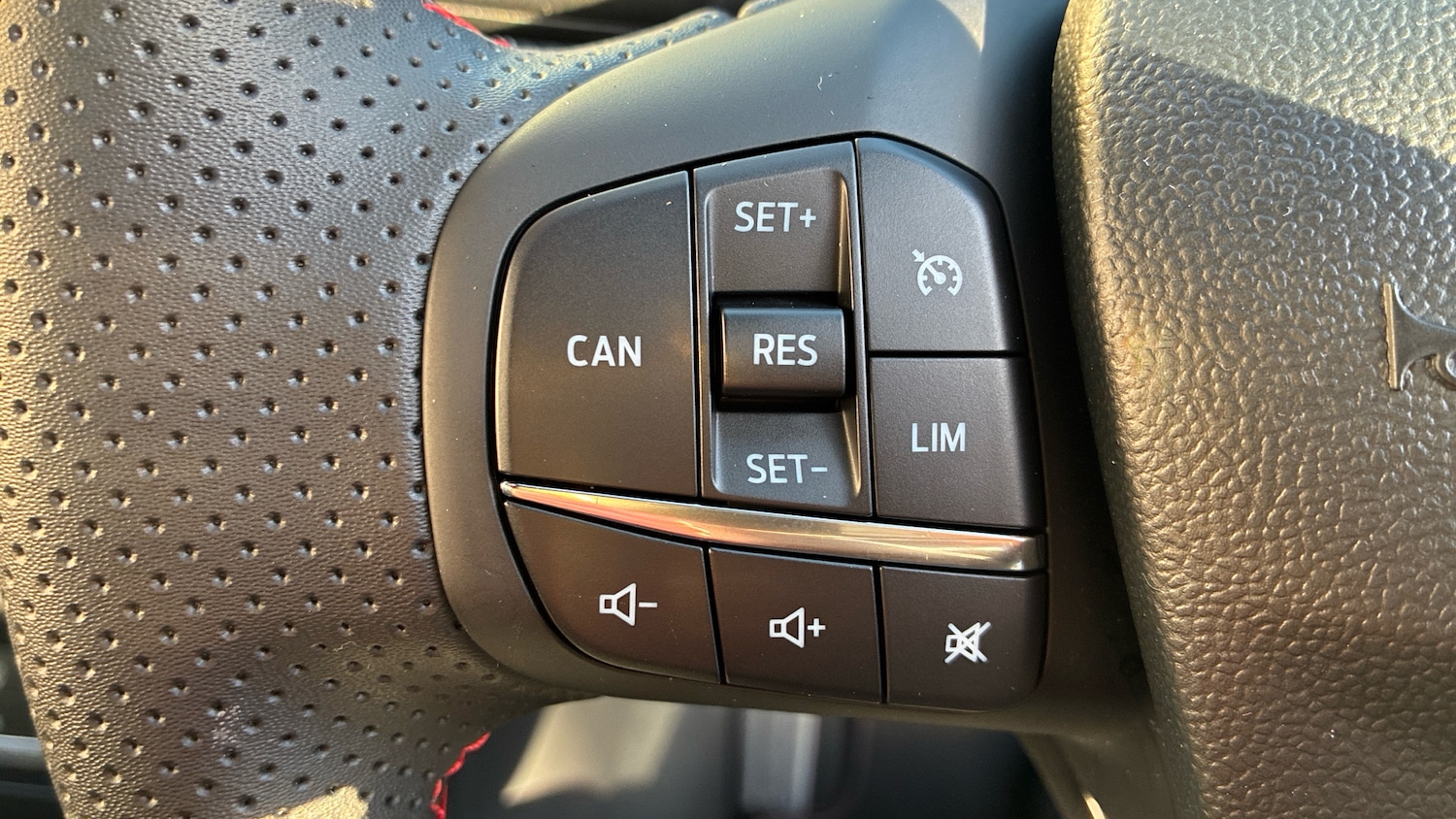 Used Ford Puma 2021 for sale - 76372262: Photo 28