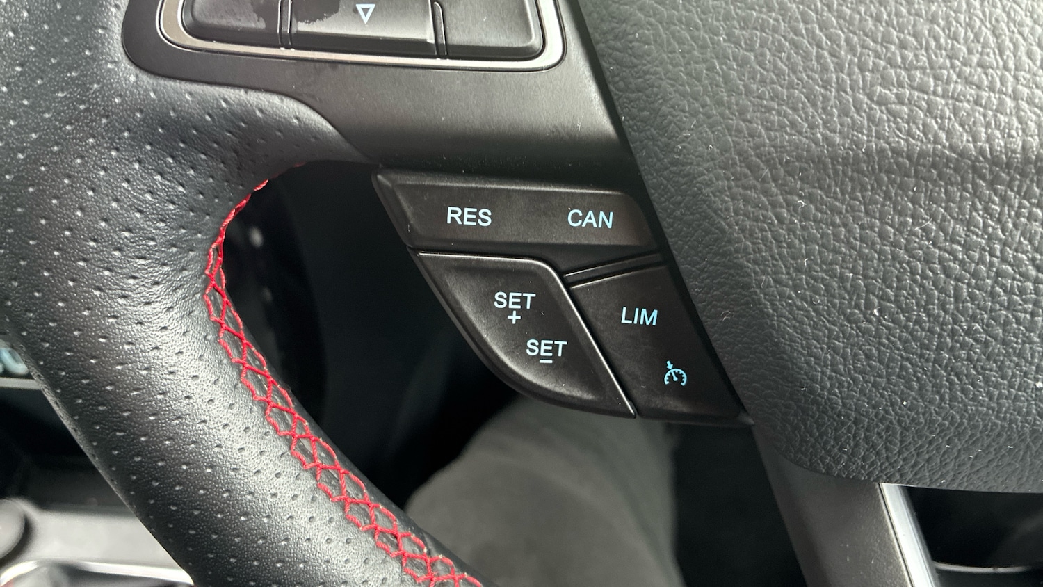 Used Ford Ecosport 2020 for sale - 76366853: Photo 28