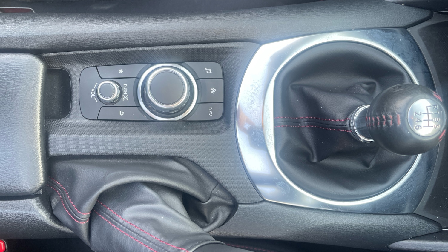 Used Mazda MX-5 2018 for sale - 77272190: Photo 33