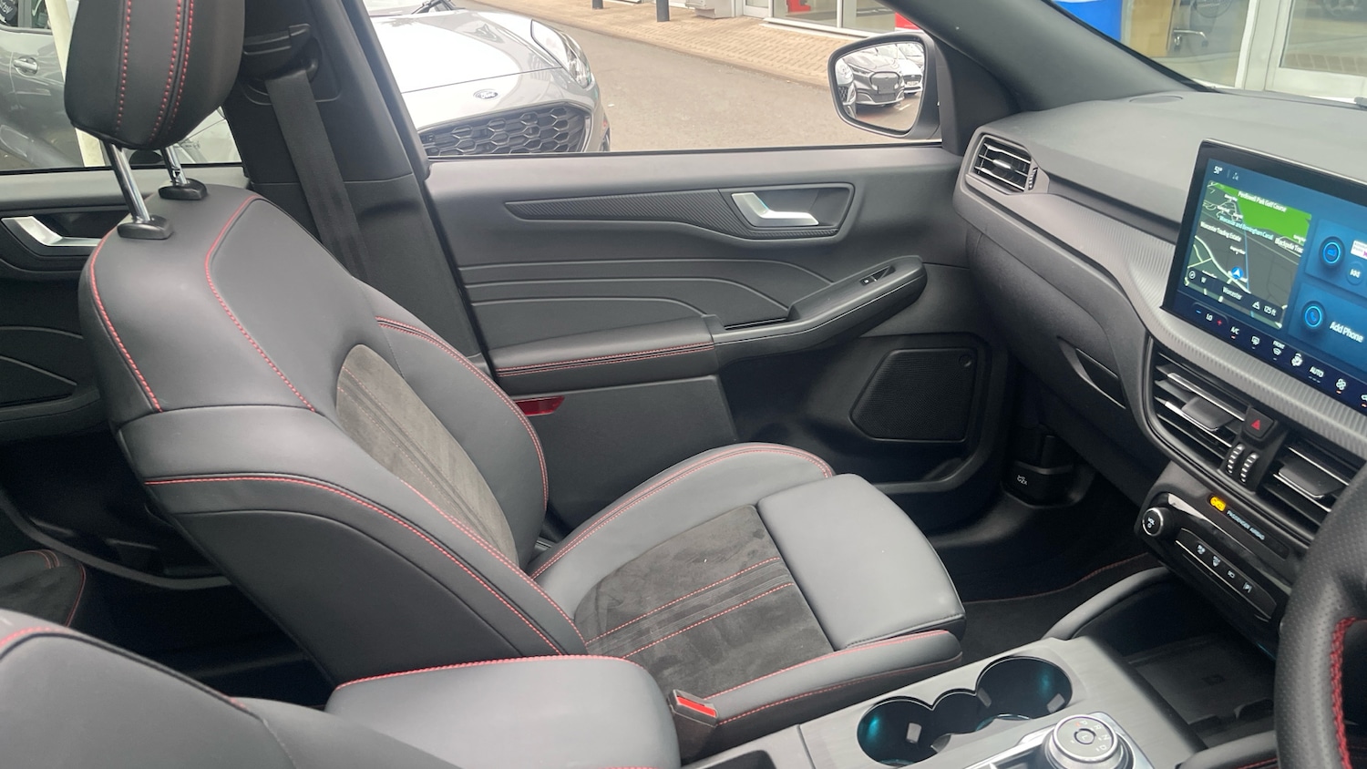 Used Ford Kuga 2024 for sale - 76372243: Photo 14