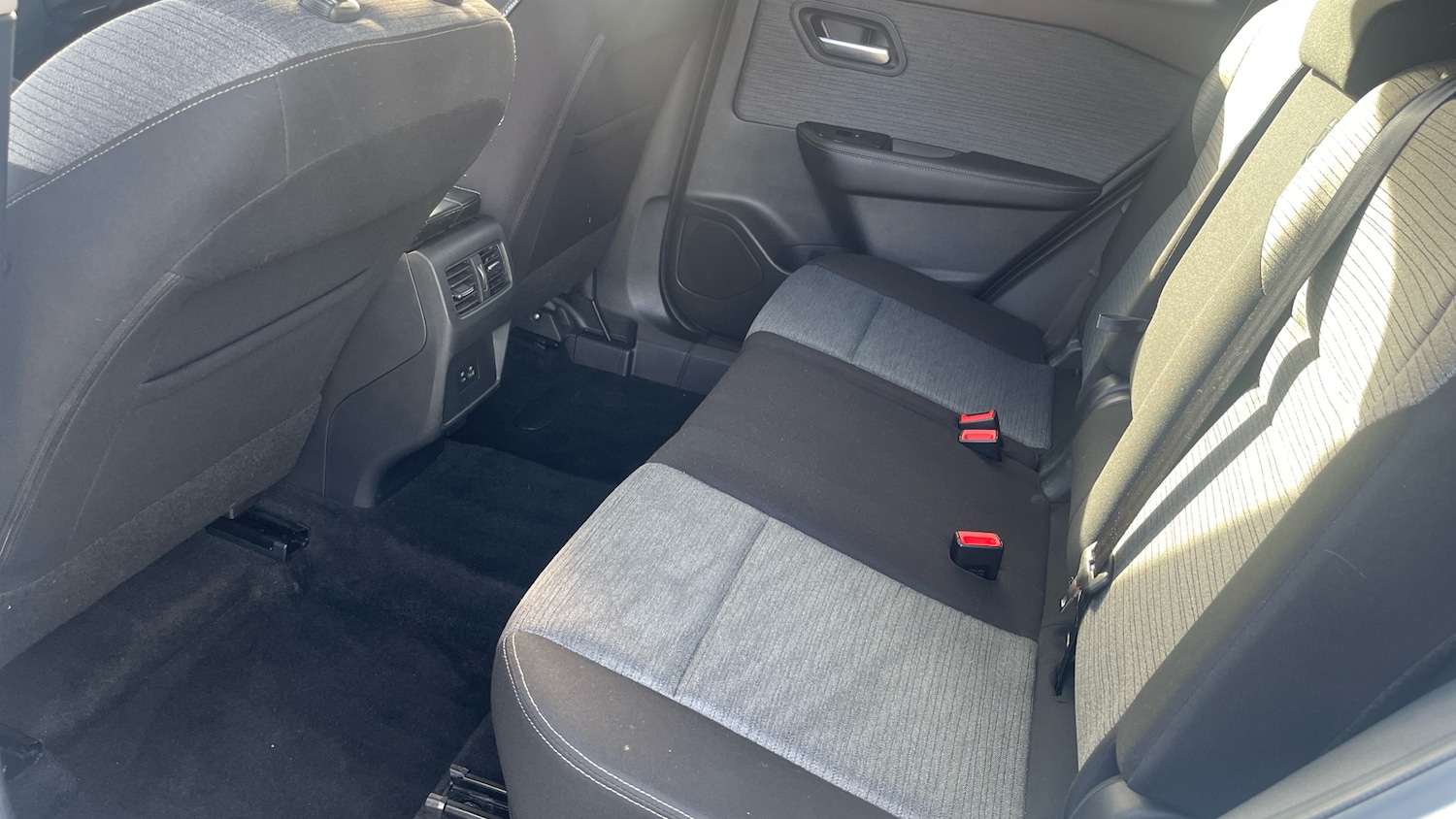 Used Nissan X-Trail 2024 for sale - 77104036: Photo 16