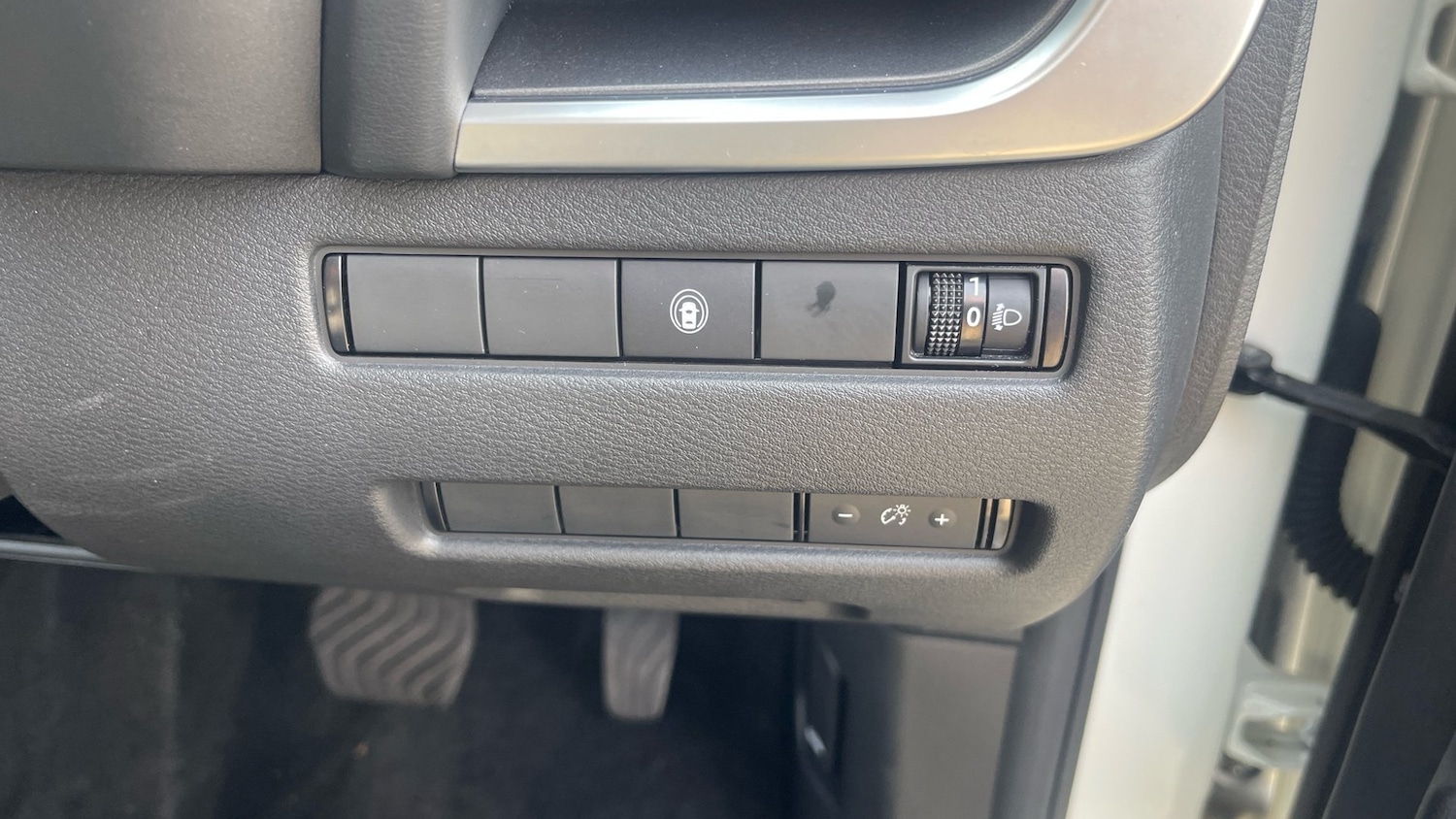 Used Nissan X-Trail 2024 for sale - 77104036: Photo 37