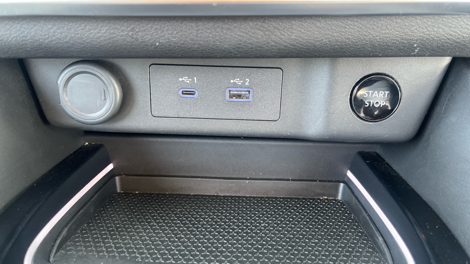 Used Nissan X-Trail 2024 for sale - 77104036: Photo 45