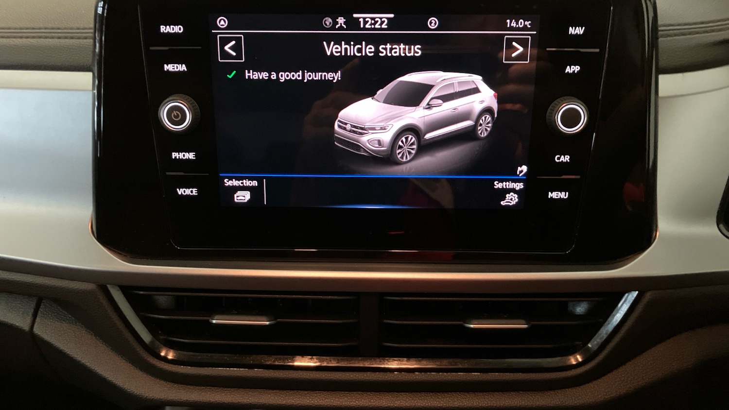 Used Volkswagen T-Roc 2023 for sale - 77651052: Photo 41