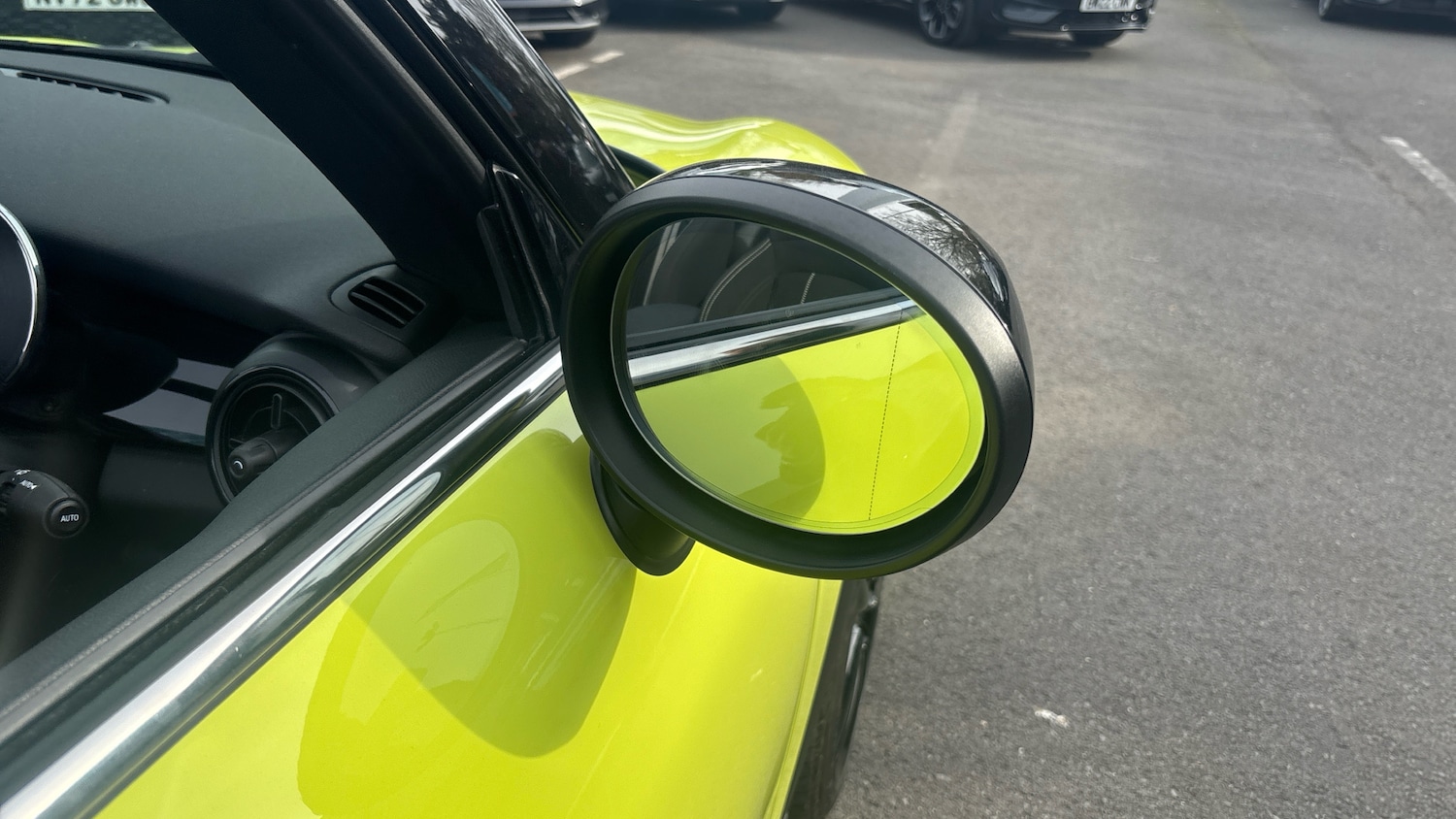 Used MINI Convertible 2021 for sale - 77996915: Photo 24