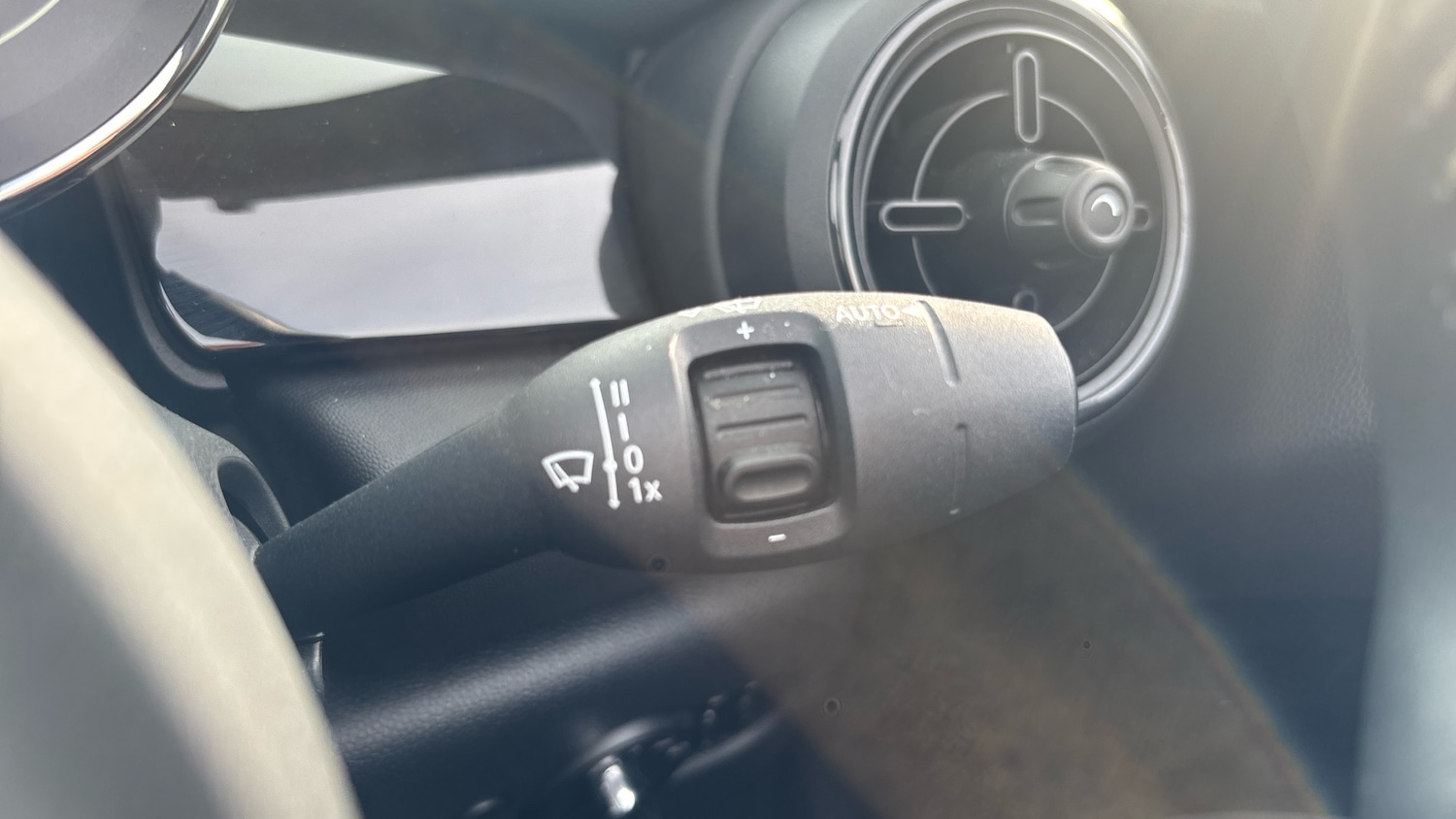 Used MINI Convertible 2021 for sale - 77996915: Photo 37