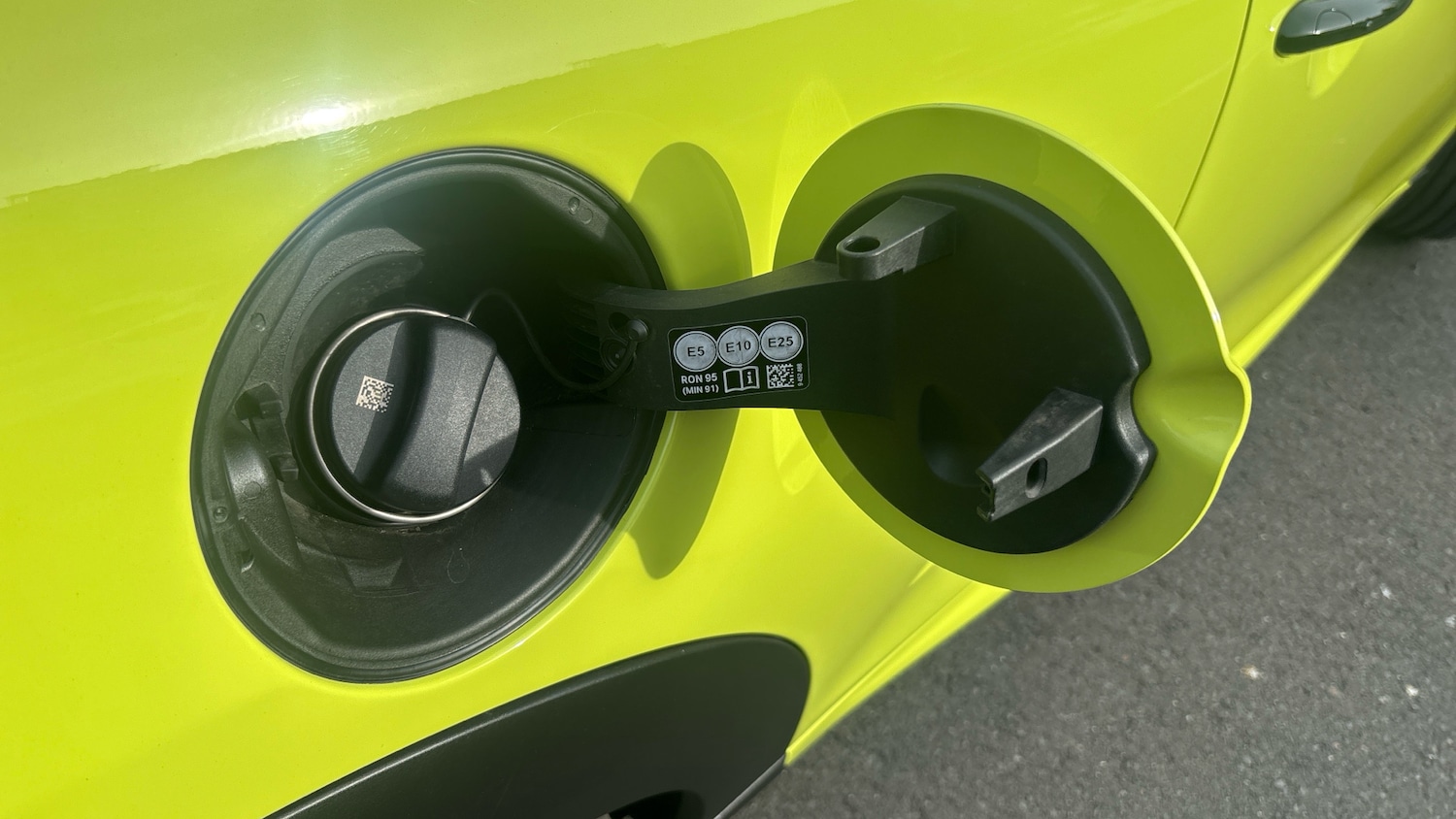 Used MINI Convertible 2021 for sale - 77996915: Photo 43