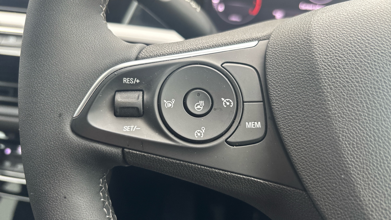 Used Vauxhall Grandland 2024 for sale - 77272127: Photo 37