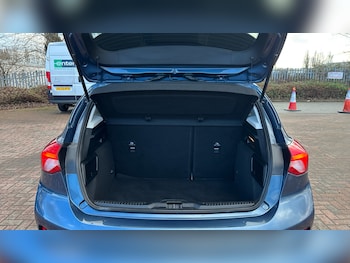 Used Ford Focus 2021 for sale - 77379114: Photo