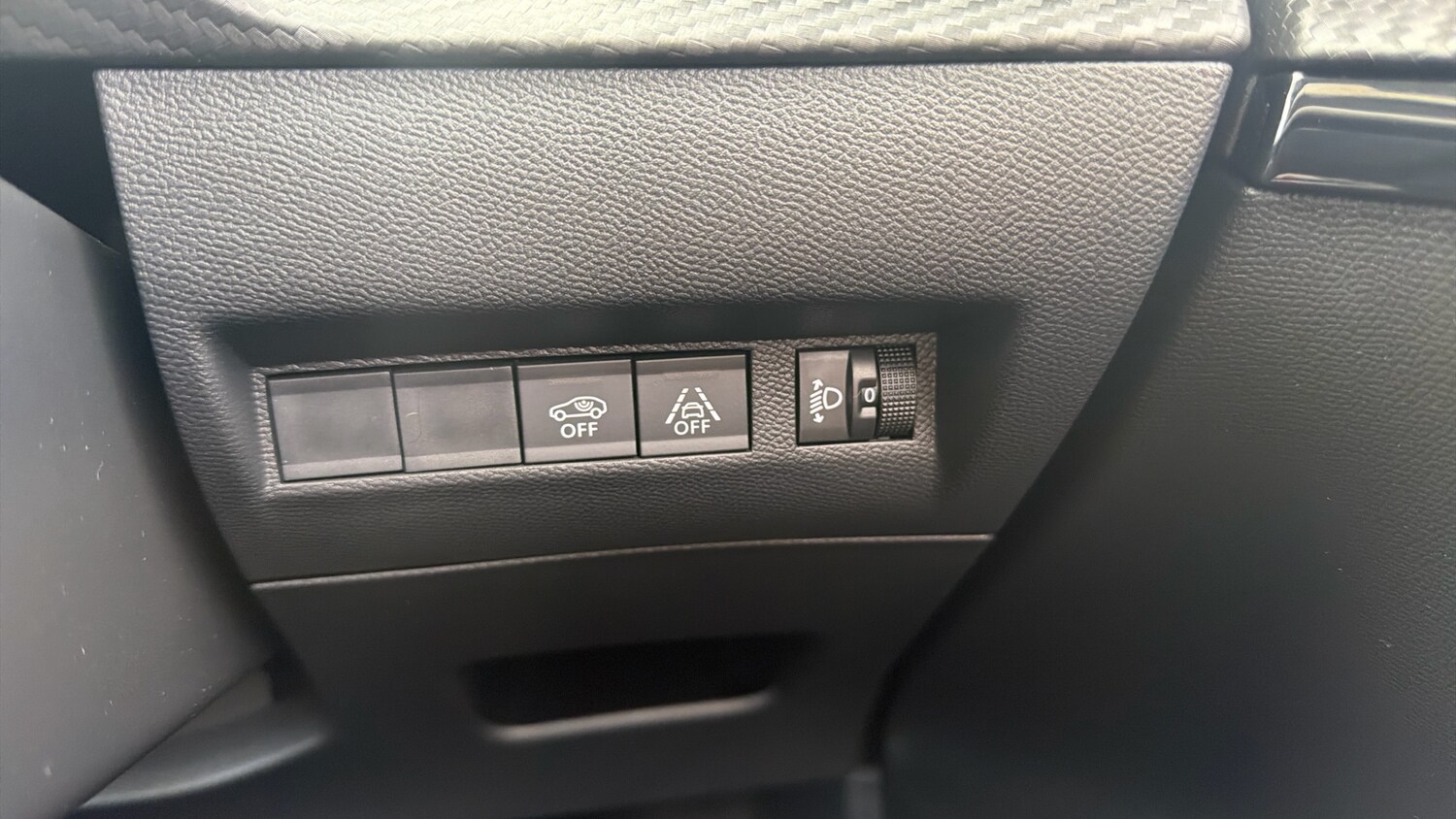 Used Peugeot 208 2022 for sale - 77817877: Photo 32