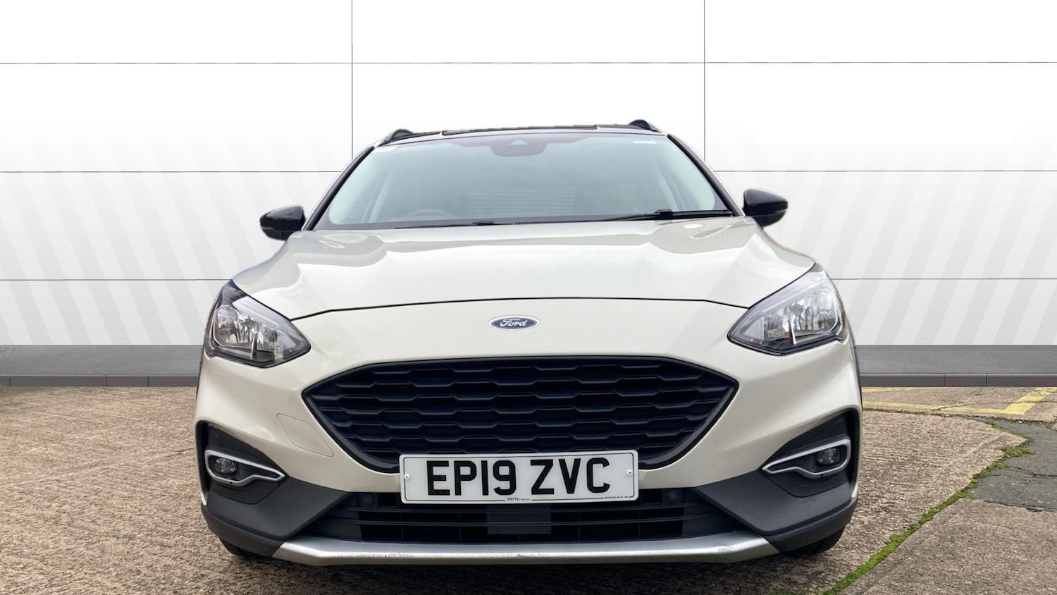 Used Ford Focus 2019 for sale - 76492061: Photo 3