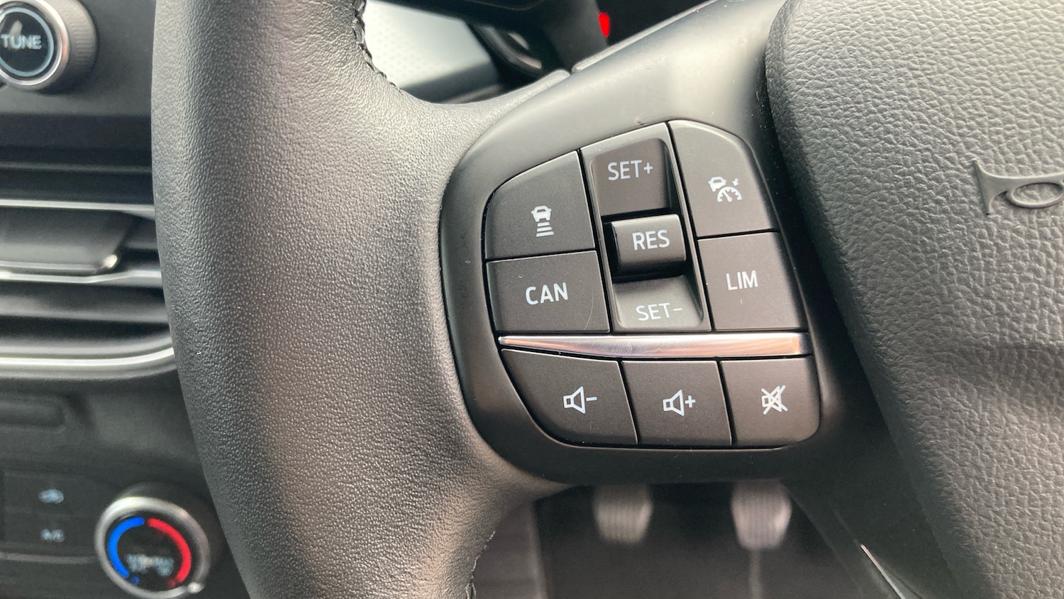 Used Ford Focus 2019 for sale - 76492061: Photo 30