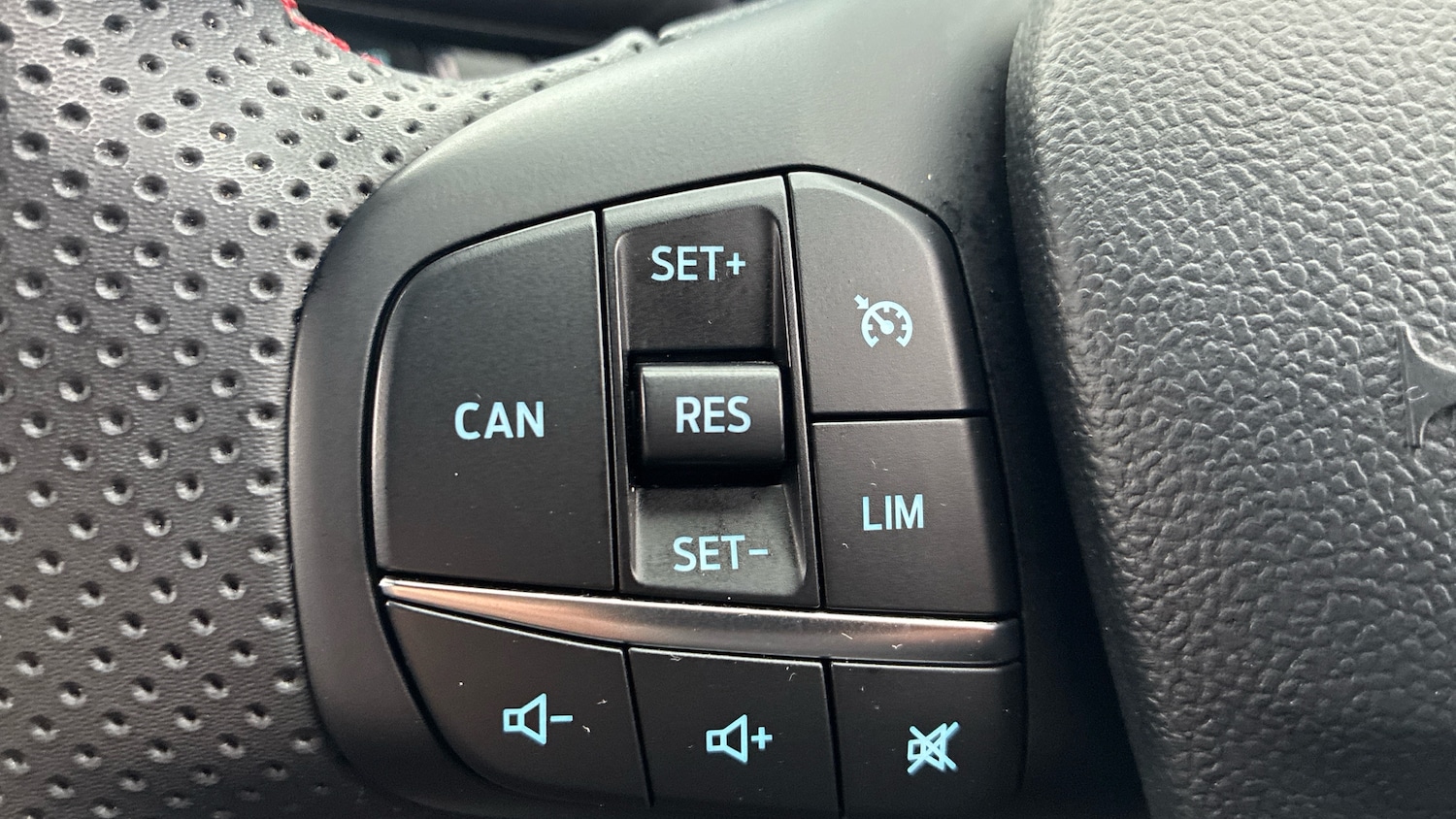 Used Ford Puma 2024 for sale - 77516365: Photo 21