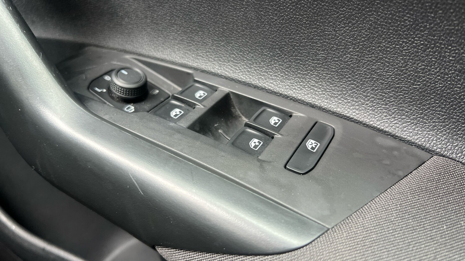 Used Volkswagen Polo 2024 for sale - 77652943: Photo 36