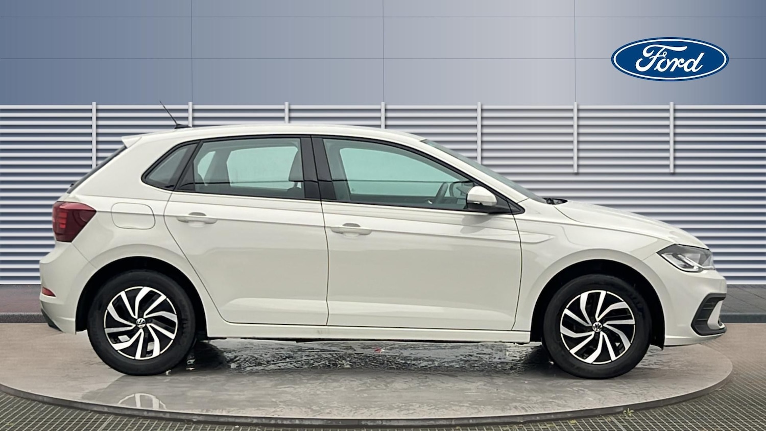 Used Volkswagen Polo 2024 for sale - 77652943: Photo 5