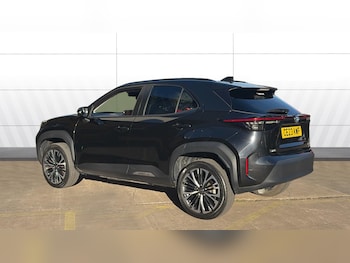 Used Toyota Yaris Cross 2023 for sale - 76705676: Photo