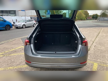 Used Skoda Octavia 2023 for sale - 76372252: Photo