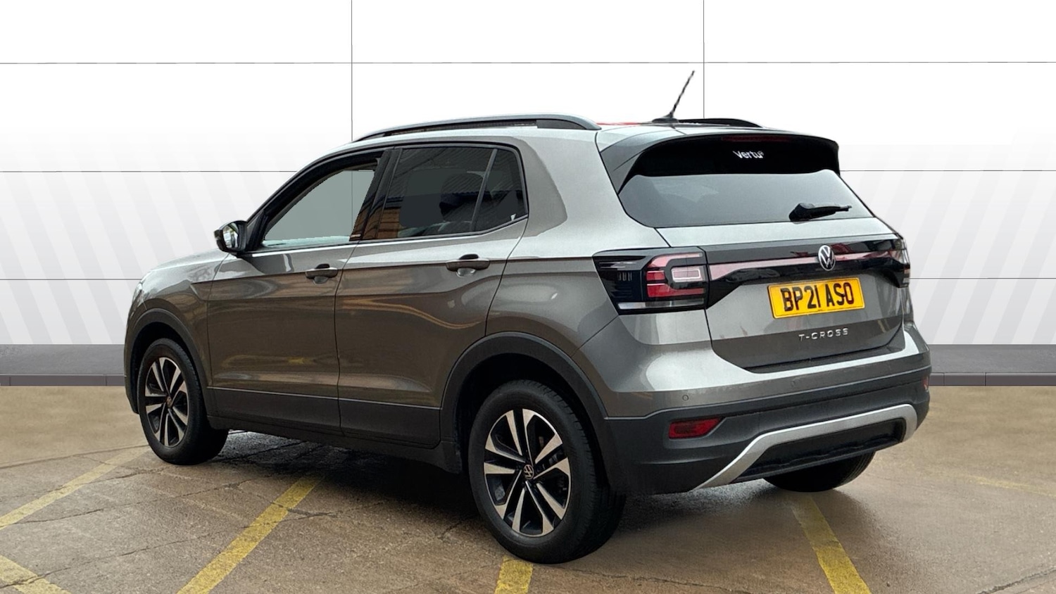 Used Volkswagen T-Cross 2021 for sale - 77435600: Photo 2