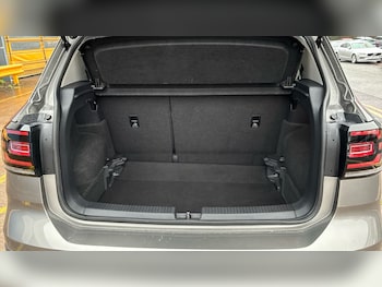 Used Volkswagen T-Cross 2021 for sale - 77435600: Photo