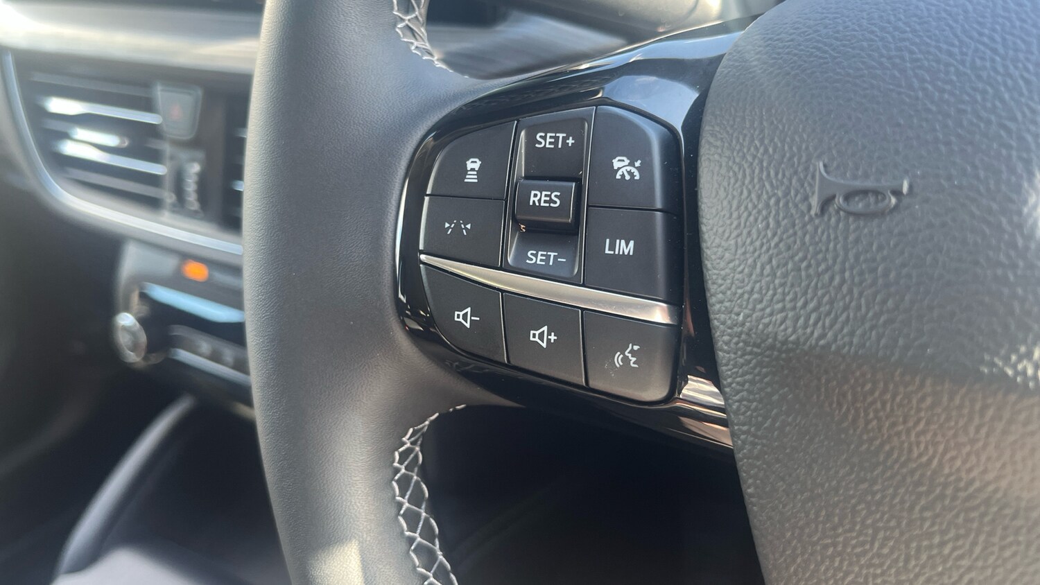 Used Ford Kuga 2025 for sale - 77718522: Photo 44