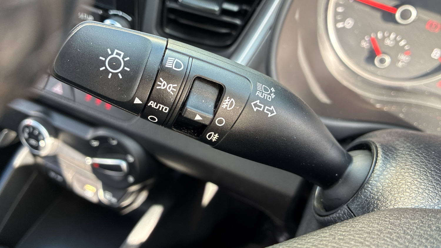 Used Kia Stonic 2022 for sale - 76366836: Photo 26