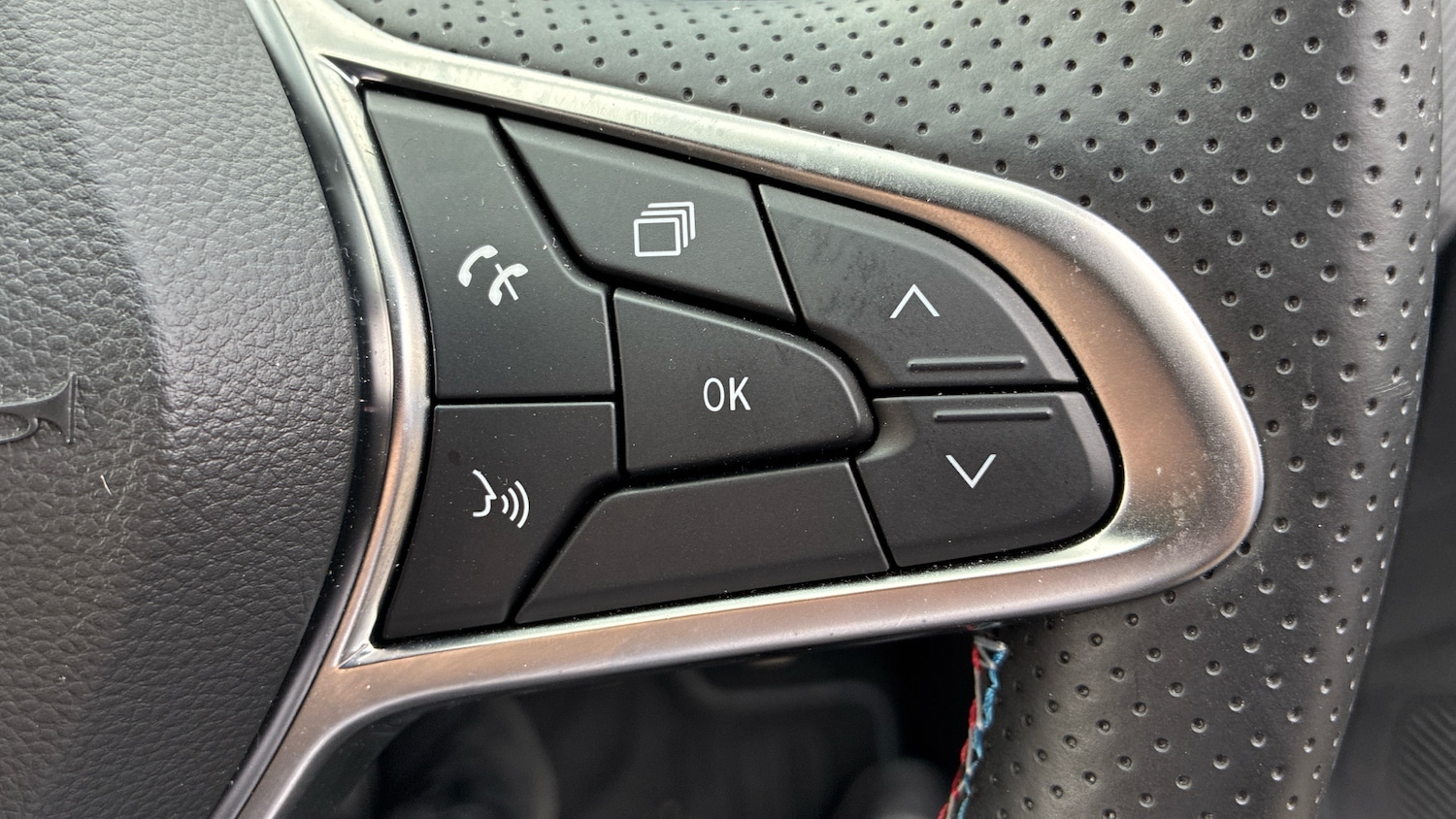 Used Renault Clio 2024 for sale - 78222759: Photo 25