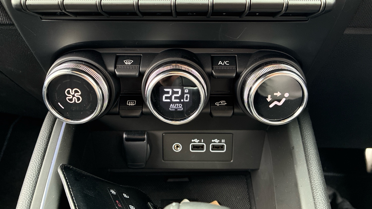 Used Renault Clio 2024 for sale - 78222759: Photo 29