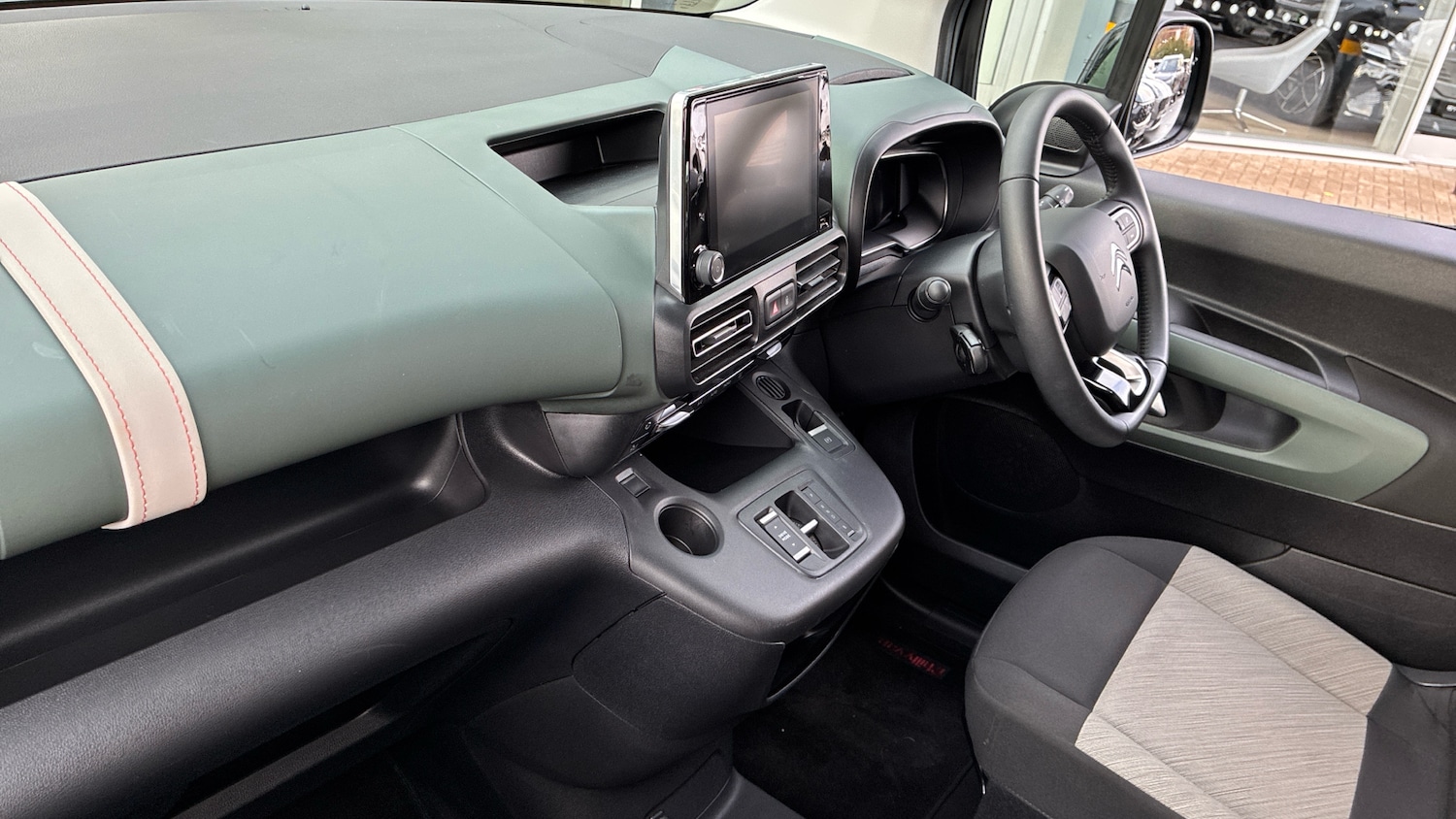 Used Citroen Berlingo 2023 for sale - 76461217: Photo 9