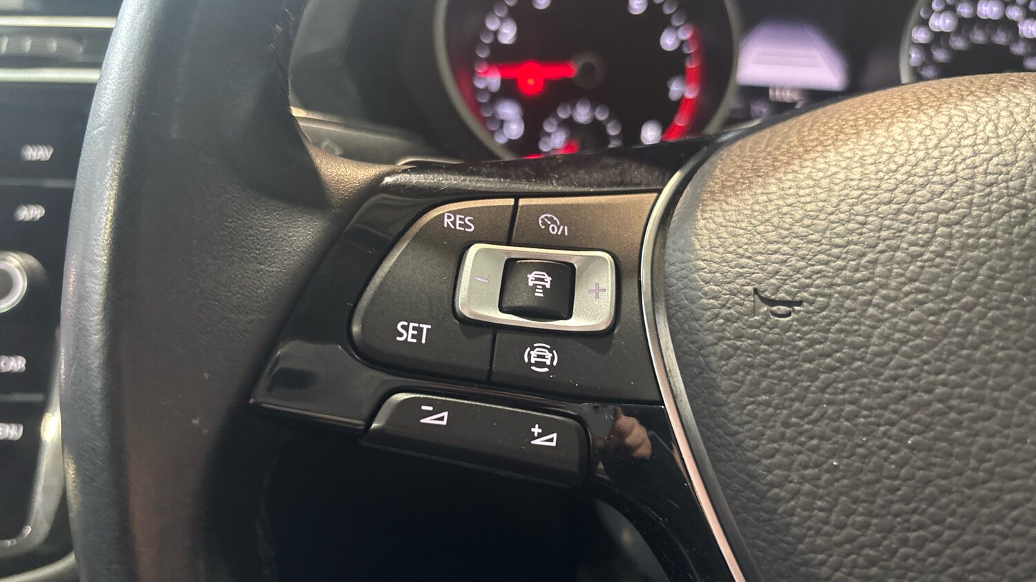 Used Volkswagen Tiguan 2019 for sale - 77435591: Photo 23