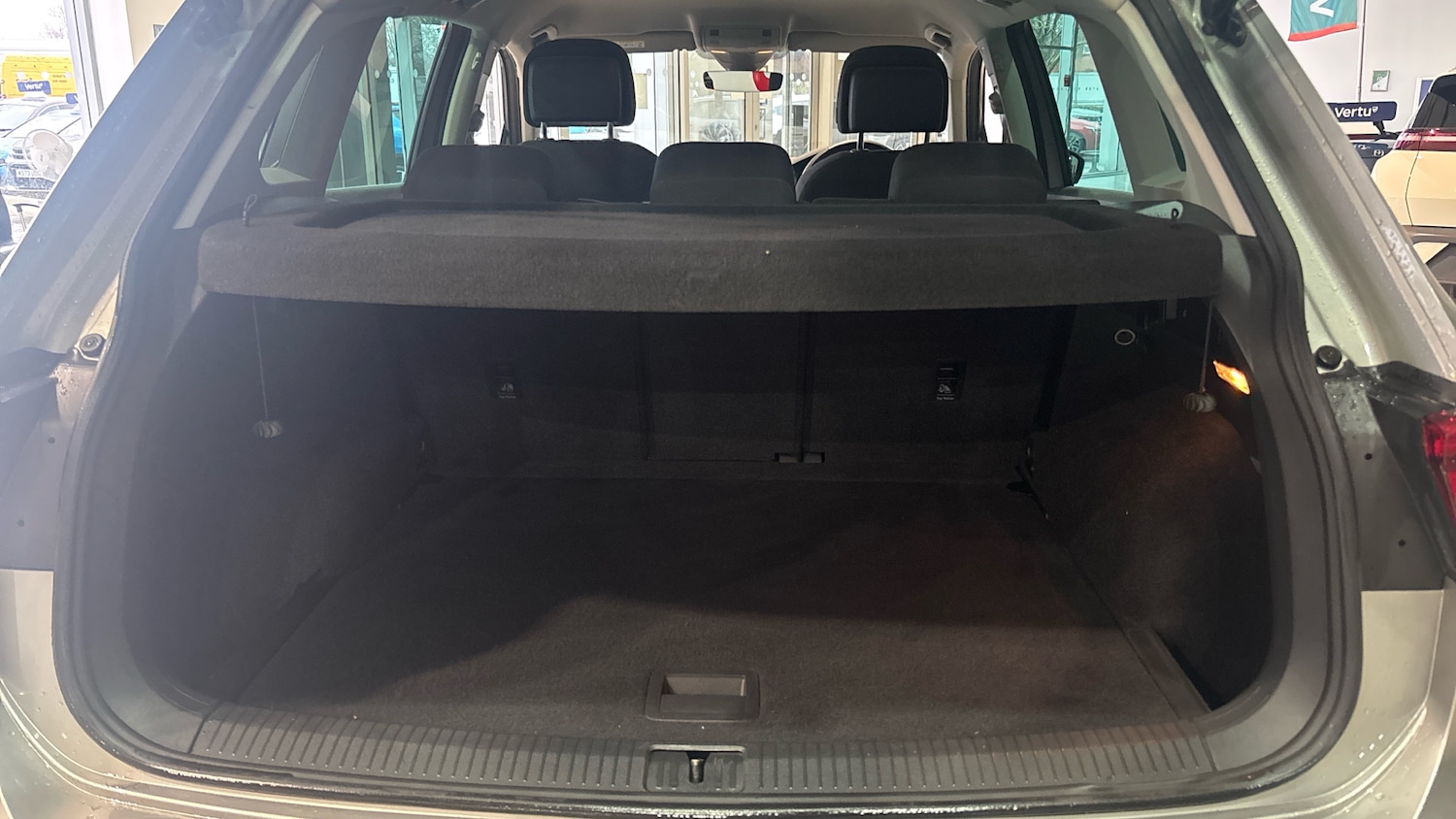 Used Volkswagen Tiguan 2019 for sale - 77435591: Photo 4