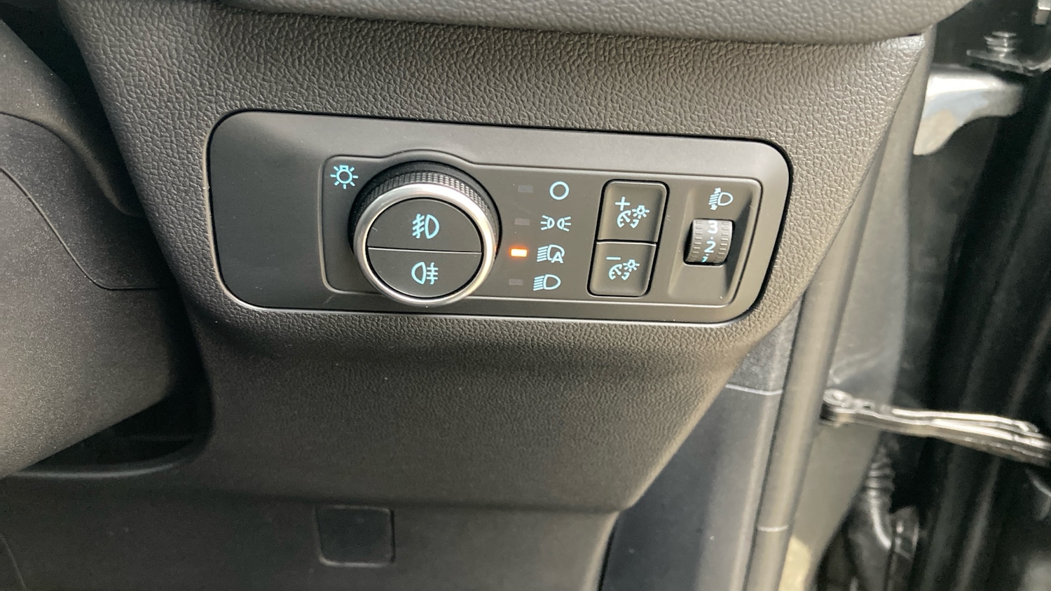 Used Ford Kuga 2025 for sale - 77296423: Photo 28