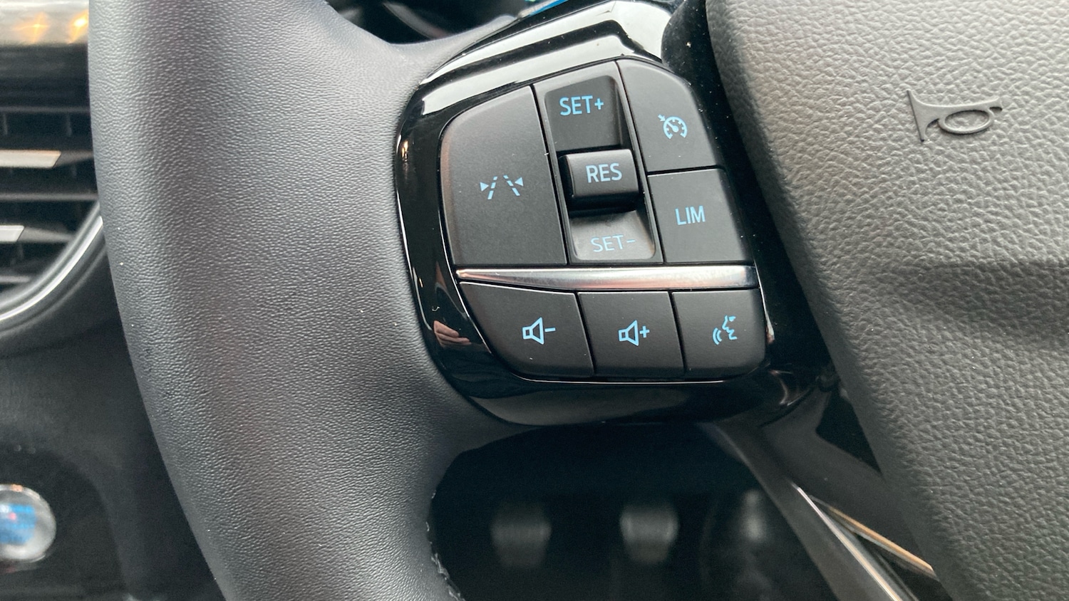 Used Ford Kuga 2025 for sale - 77296423: Photo 29