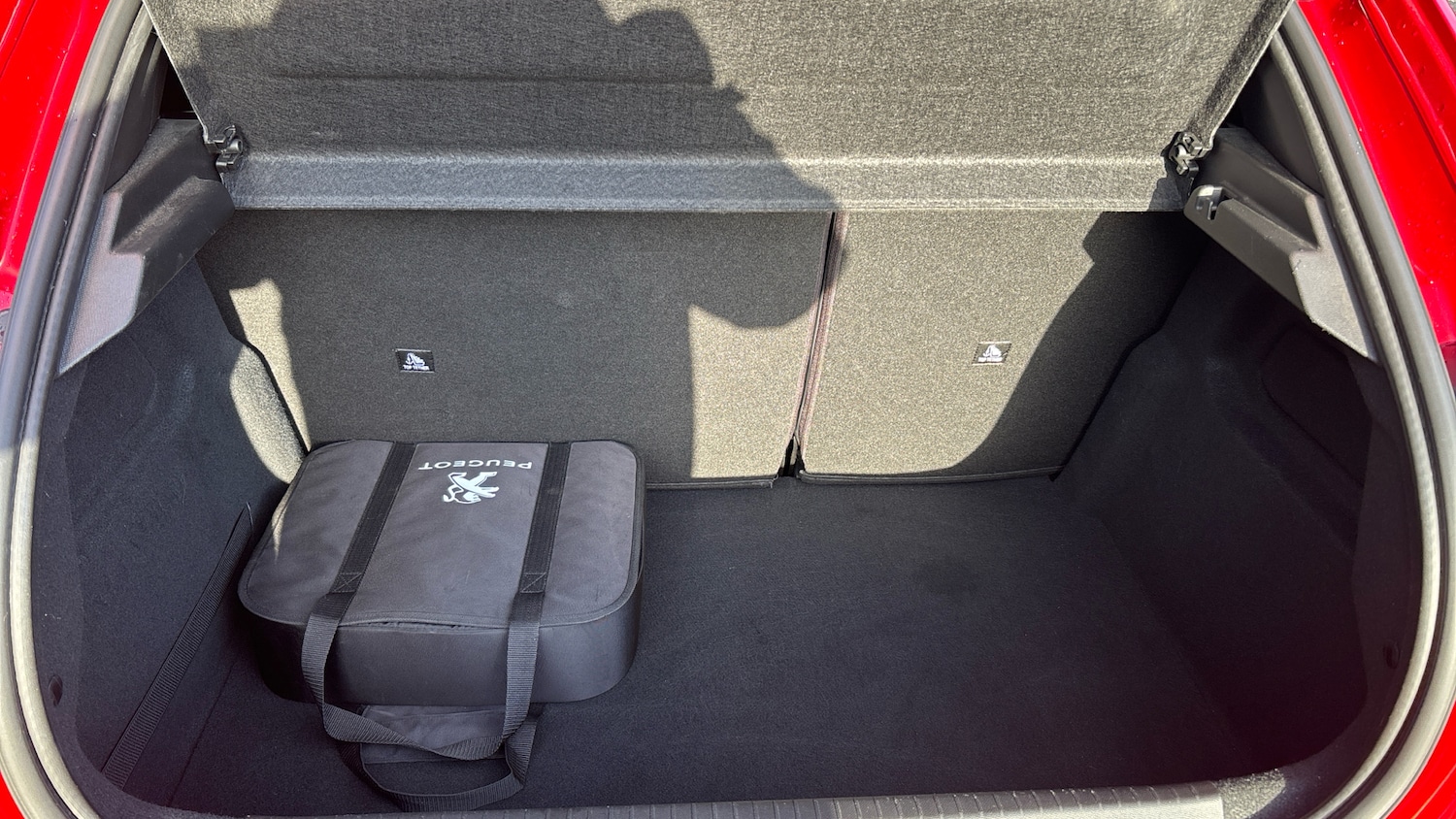 Used Peugeot 208 2022 for sale - 77018989: Photo 4