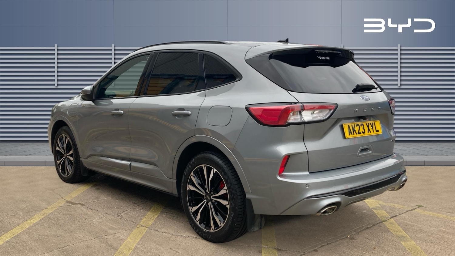 Used Ford Kuga 2023 for sale - 76796799: Photo 2