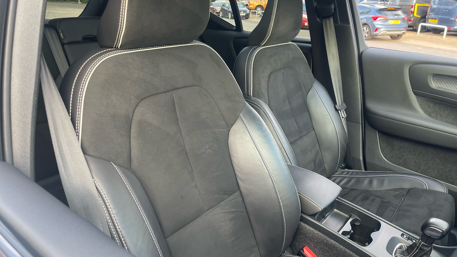 Used Volvo XC40 2021 for sale - 77061339: Photo 26