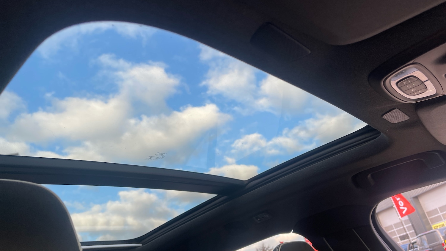 Used Volvo XC40 2021 for sale - 77061339: Photo 38