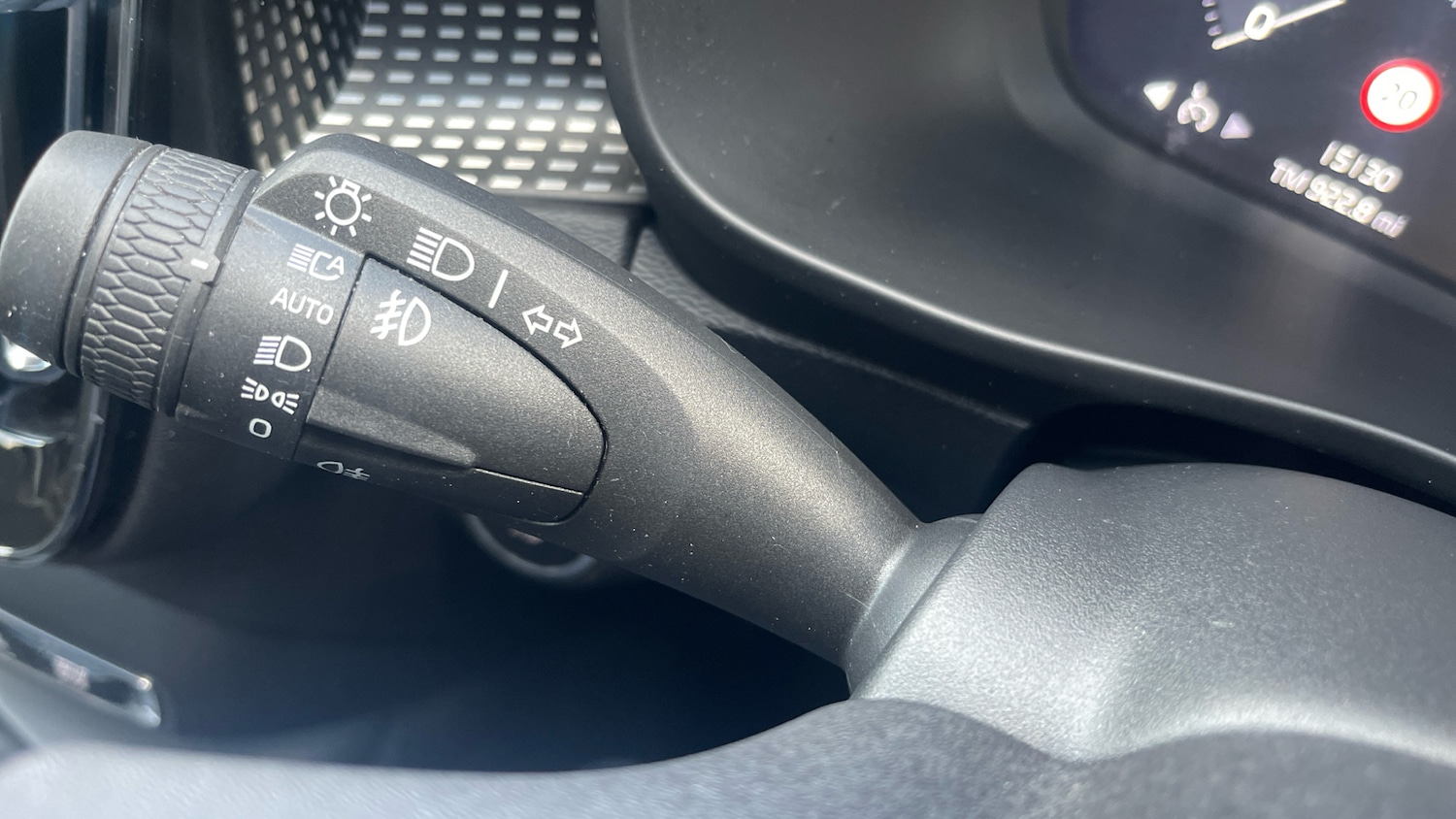 Used Volvo XC40 2021 for sale - 77061339: Photo 40