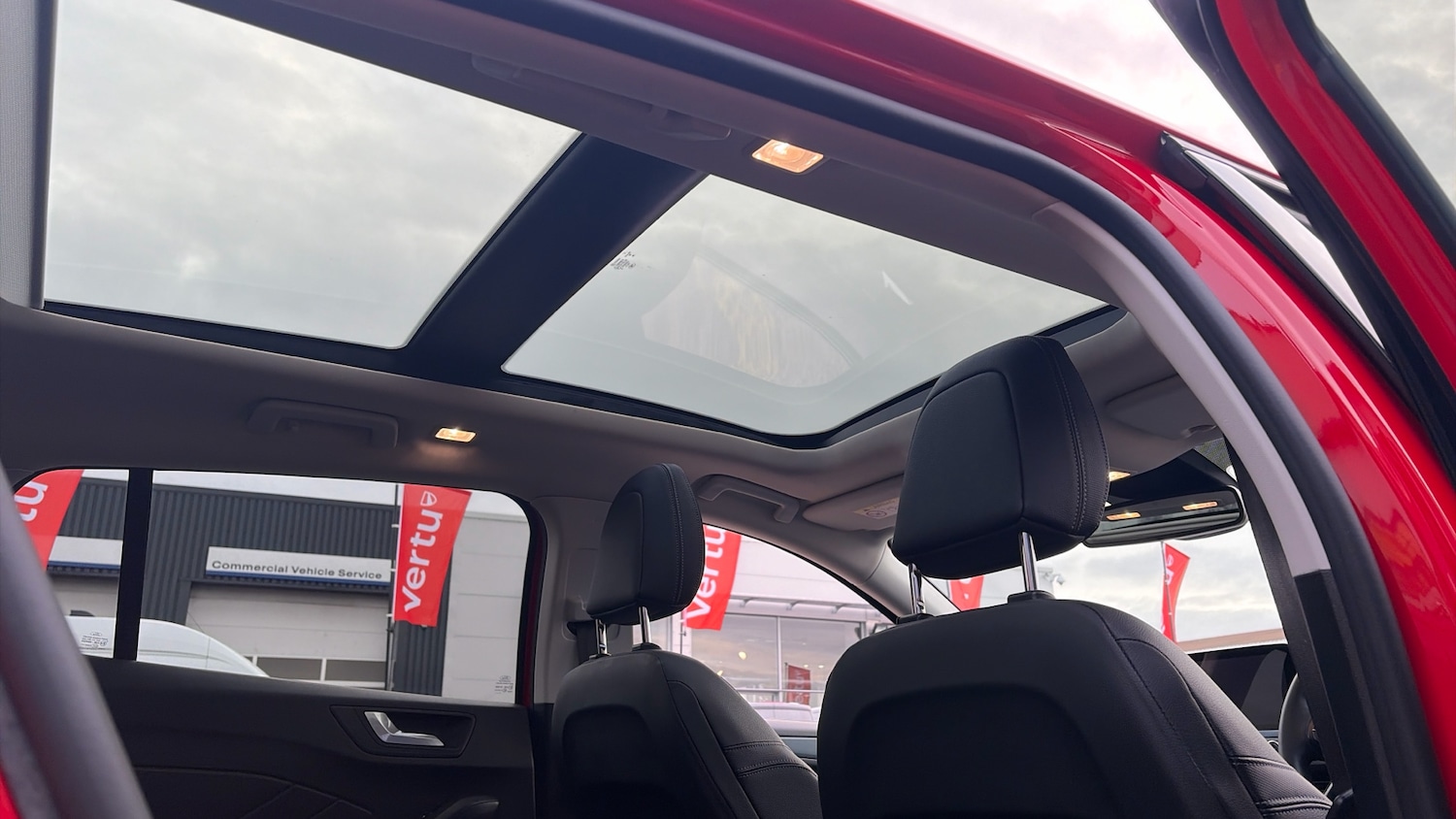 Used Ford Focus 2022 for sale - 77272128: Photo 28