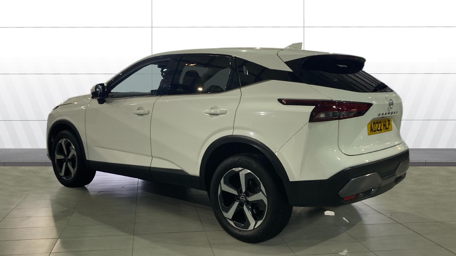 Used Nissan Qashqai 2022 for sale - 77530197: Photo 2