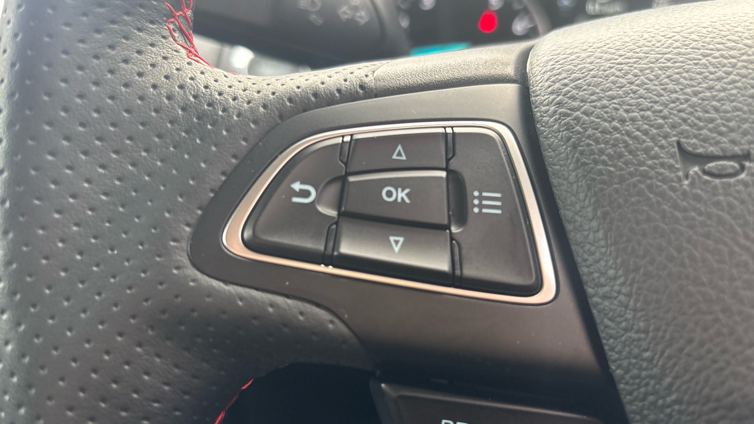 Used Ford Ecosport 2019 for sale - 77076989: Photo 28