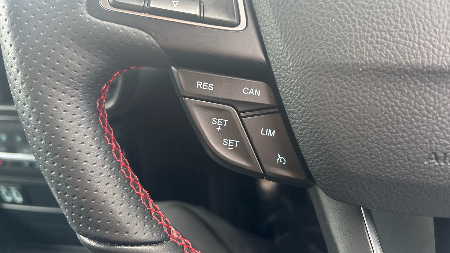 Used Ford Ecosport 2019 for sale - 77076989: Photo 29