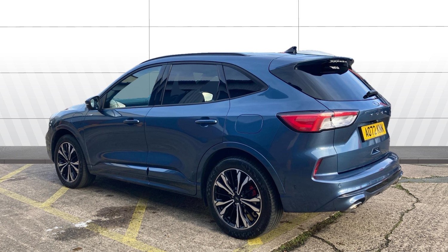 Used Ford Kuga 2022 for sale - 76719936: Photo 2