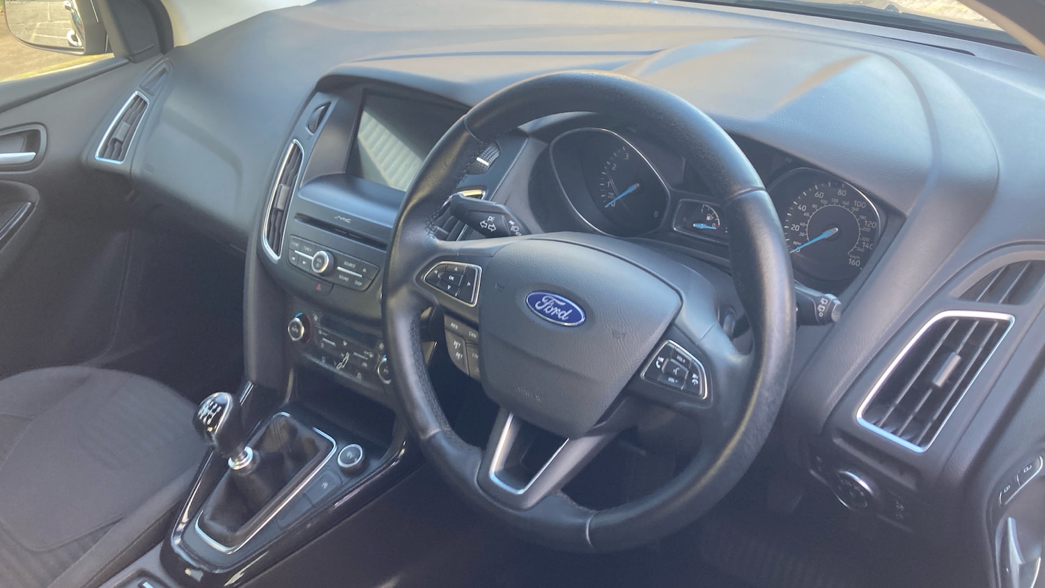 Used Ford Focus 2017 for sale - 76738689: Photo 11
