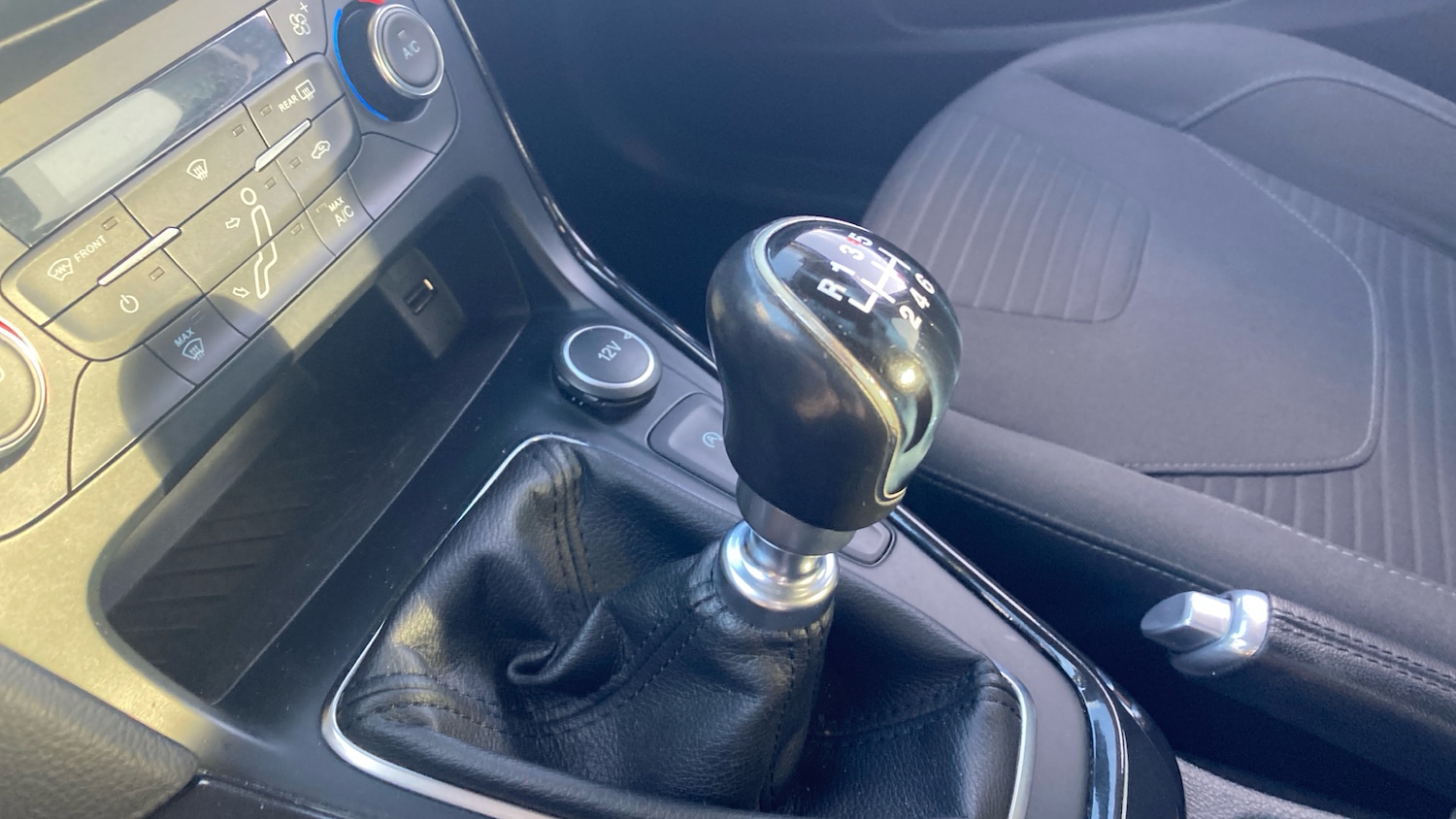 Used Ford Focus 2017 for sale - 76738689: Photo 13