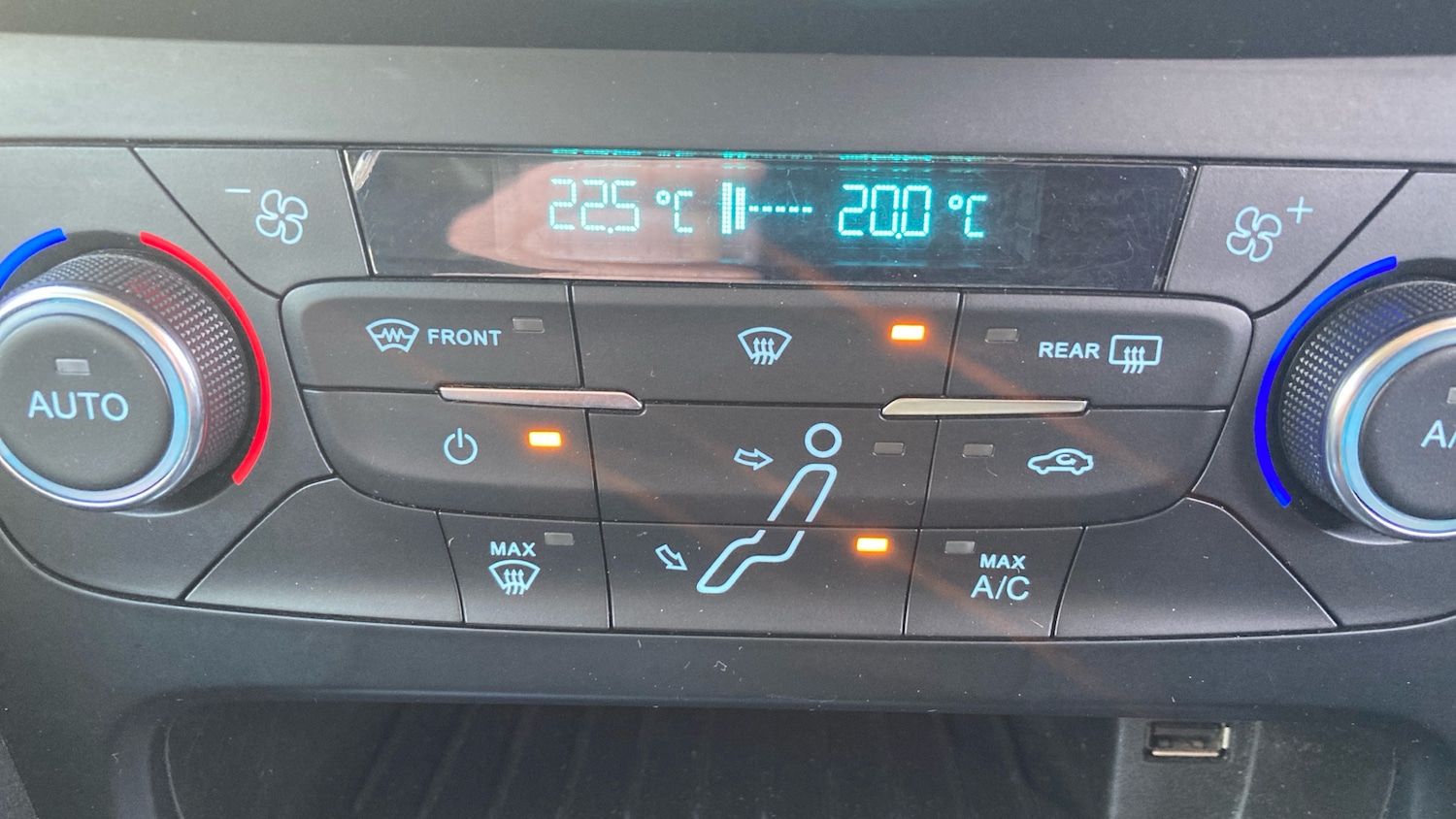 Used Ford Focus 2017 for sale - 76738689: Photo 25