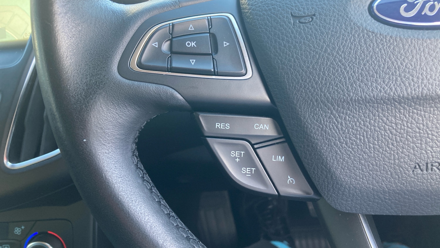 Used Ford Focus 2017 for sale - 76738689: Photo 28